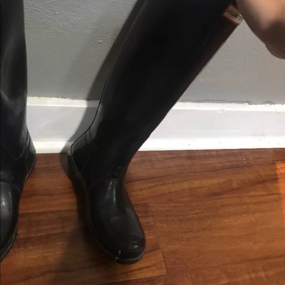Tall hunter boots - Picture 3 of 5